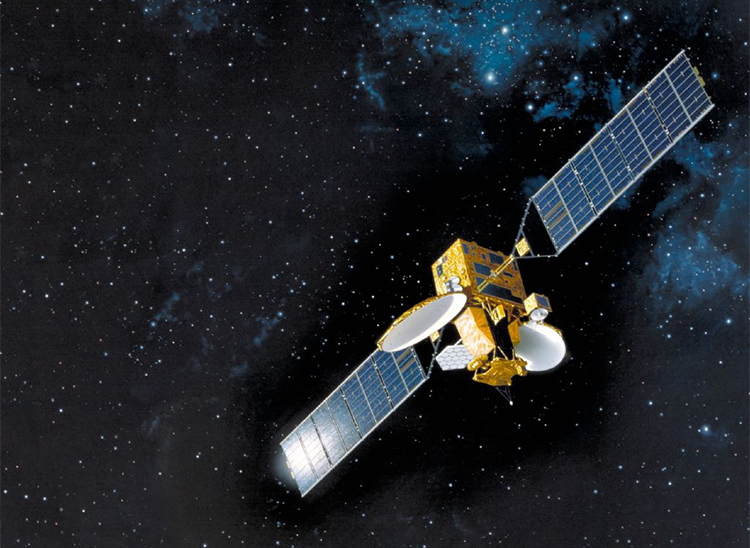 技術試験衛星 大型静止三軸通信衛星